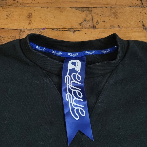 Eyeye Women crewneck Sweater - Picture 5 of 8